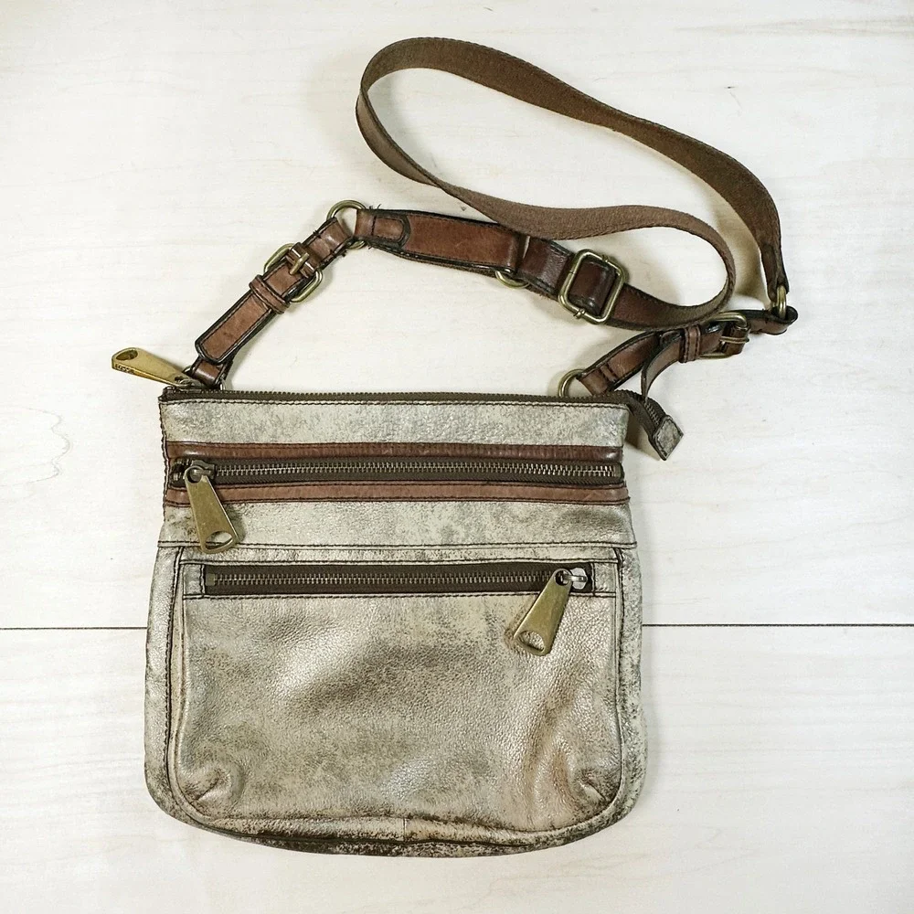 Fossil Soft Leather Gold Purse Rustic Antique Brass Cross-Body Metallic‎